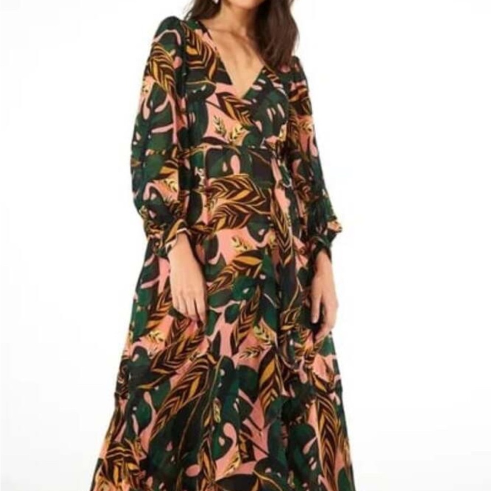 FARM RIO Palm Leaf Wrap Dress in Size Small